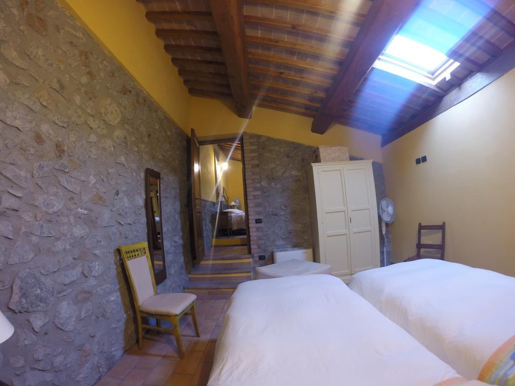 Agriturismo Poggio Della Capanna Villa Montefiascone Habitación foto